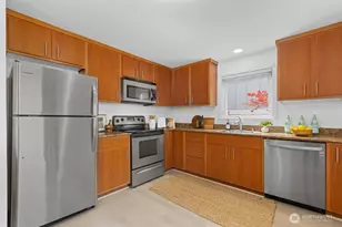 5822 N 35th St, Tacoma, WA 98407 - Photo 13