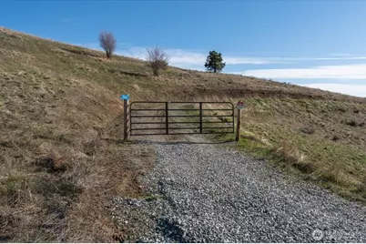 562 Chelan Ranch Road, Chelan, WA 98816 - Photo 5