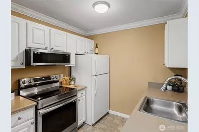 31500 33rd Place SW #G202, Federal Way, WA 98023 - Photo 9