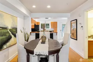 206 24th Ave E, Seattle, WA 98112 - Photo 9