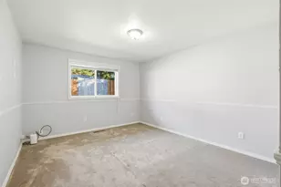 7919 194th Pl SW, Edmonds, WA 98026 - Photo 19