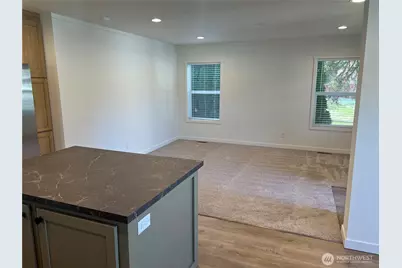 512 SW Berry Lake Road #21, Port Orchard, WA 98367 - Photo 9