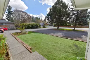 5927 88th St NE, Marysville, WA 98270 - Photo 21