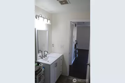 1403 N 4th Avenue, Kelso, WA 98626 - Photo 9