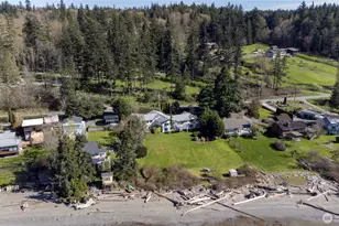 19810 Soundview Dr NW, Stanwood, WA 98292 - Photo 31