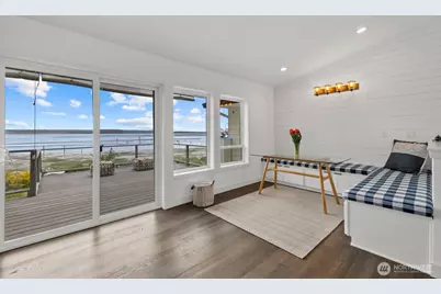 19810 Soundview Drive NW, Stanwood, WA 98292 - Photo 3