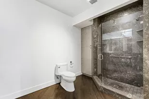745 Bellevue Ave E, Seattle, WA 98102 - Photo 27