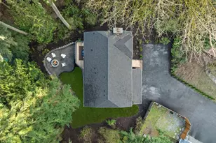 15817 SE Newport Way, Bellevue, WA 98006 - Photo 31