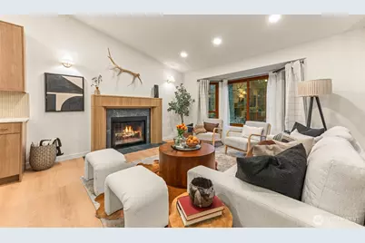 15817 SE Newport Way, Bellevue, WA 98006 - Photo 5