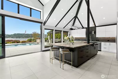 70 Cascade Ky, Bellevue, WA 98006 - Photo 11