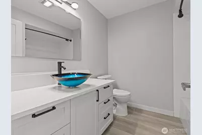 300 2nd Avenue N #2E, Edmonds, WA 98020 - Photo 11