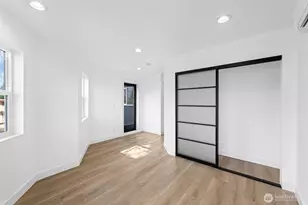 4047 25th Ave W, Seattle, WA 98199 - Photo 21