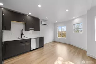 4047 25th Ave W, Seattle, WA 98199 - Photo 3