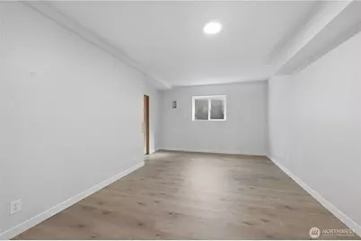 2539 Mackenzie Road, Bellingham, WA 98226 - Photo 35