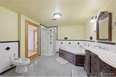 2539 Mackenzie Road, Bellingham, WA 98226 - Photo 21