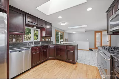 2539 Mackenzie Road, Bellingham, WA 98226 - Photo 13