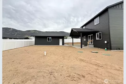 150 Juanita Way, Malaga, WA 98828 - Photo 27