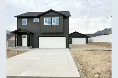 150 Juanita Way, Malaga, WA 98828 - Photo 1