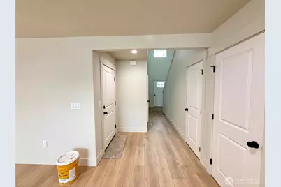 150 Juanita Way, Malaga, WA 98828 - Photo 9