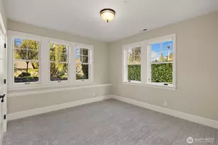 2212 77th Ave SE, Mercer Island, WA 98040 - Photo 31