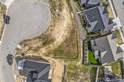 978 Spring Mountain Drive, Wenatchee, WA 98801 - Photo 9