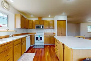 16 River Overlook St, Omak, WA 98841 - Photo 11