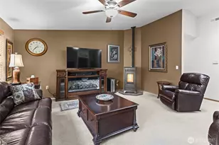 21701 31st Ave E, Spanaway, WA 98387 - Photo 9