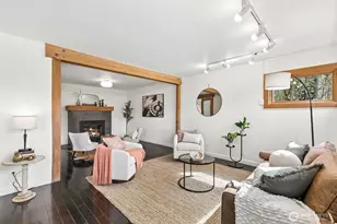 7758 Highland Park Wy SW, Seattle, WA 98106 - Photo 3