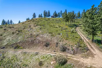 1021 Chicken Farm Lane, Cashmere, WA 98815 - Photo 5