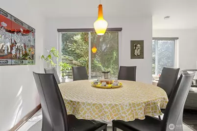 135 N 46th Street #101, Seattle, WA 98103 - Photo 19