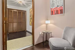 135 N 46th St, Seattle, WA 98103 - Photo 7