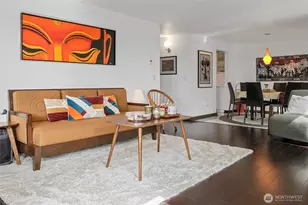 135 N 46th St, Seattle, WA 98103 - Photo 9