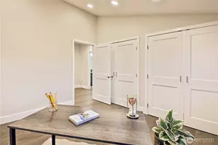 2805 N Bluff Rd, Greenbank, WA 98253 - Photo 31