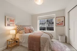 1321 Greenwich Walk NE, Issaquah, WA 98029 - Photo 17