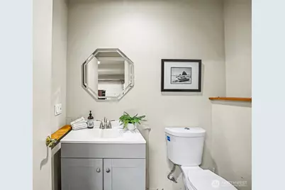 1860 Hillside Drive NE, Tacoma, WA 98422 - Photo 19