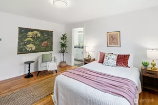 4146 SW Arroyo Dr, Seattle, WA 98146 - Photo 13