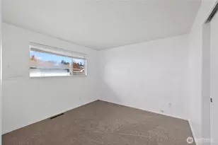 282 SW 10th Ave, Oak Harbor, WA 98277 - Photo 19