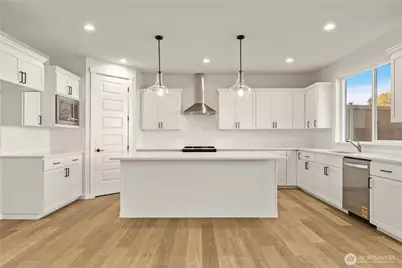 19461 116th Street Ct E, Bonney Lake, WA 98391 - Photo 13