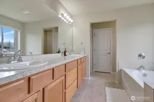 5488 Buckhorn Way, Mount Vernon, WA 98273 - Photo 25