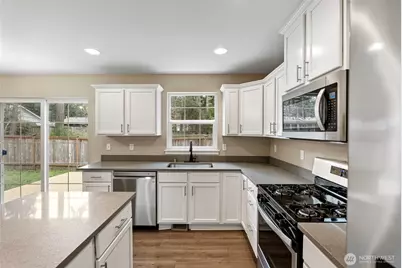 19107 17th Street Ct SW, Longbranch, WA 98349 - Photo 9