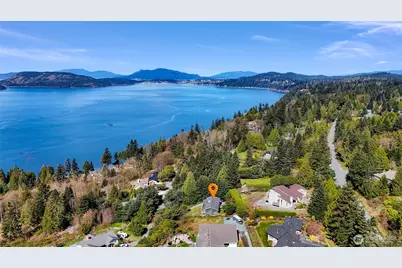 14055 Madrona Drive, Anacortes, WA 98221 - Photo 39