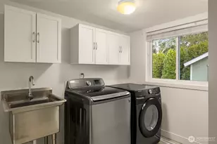 26018 SE 38th Ct, Sammamish, WA 98029 - Photo 21