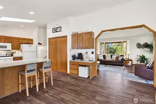 1048 Edgewater Ln, Lynden, WA 98264 - Photo 9