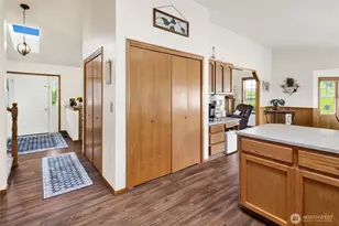 1048 Edgewater Ln, Lynden, WA 98264 - Photo 13