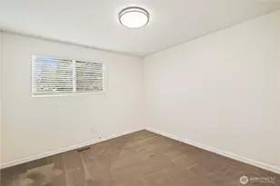 1633 217th Pl SE, Sammamish, WA 98075 - Photo 17