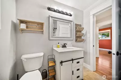 6516 Lake Drive, Bremerton, WA 98312 - Photo 19