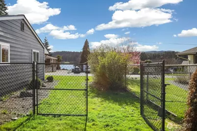 6516 Lake Drive, Bremerton, WA 98312 - Photo 31