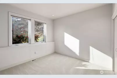 1717 Ferry Avenue SW, Seattle, WA 98116 - Photo 31