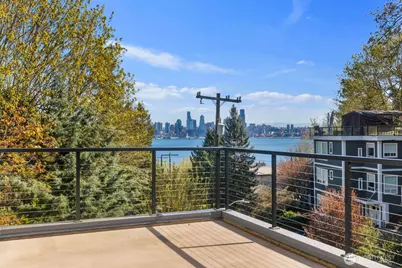 1717 Ferry Avenue SW, Seattle, WA 98116 - Photo 3