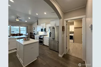 520 N Montana Street, Moses Lake, WA 98837 - Photo 11